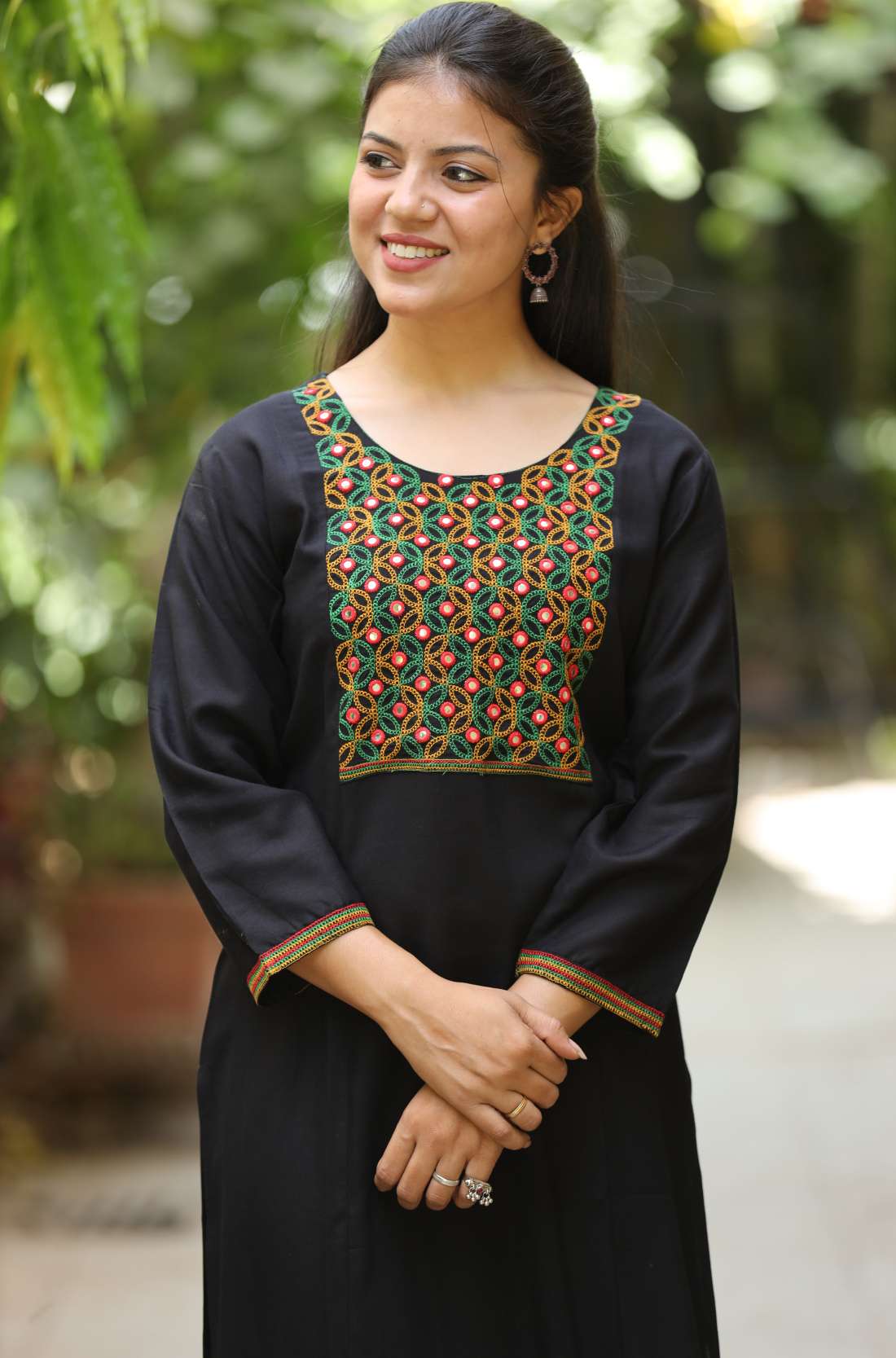 Black Embroidered Rayon Straight Kurta – Styled Look