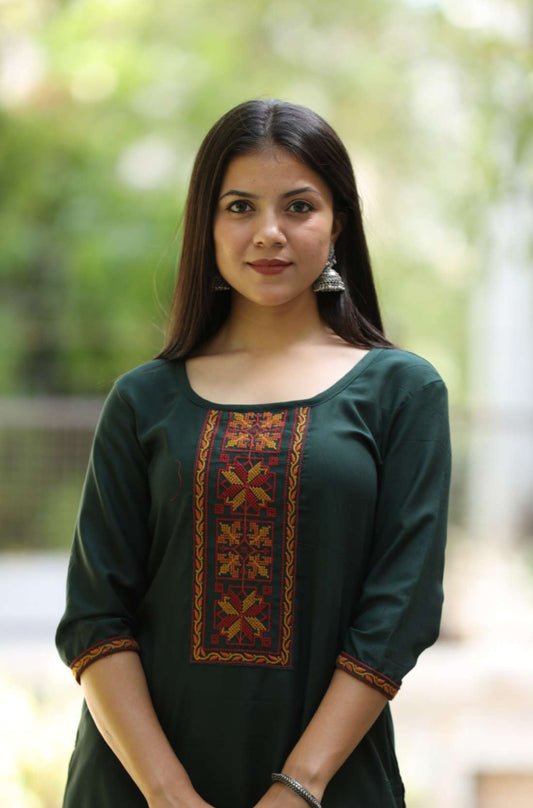 Embroidery Detailing on Bottle Green Kurti – Close-Up View