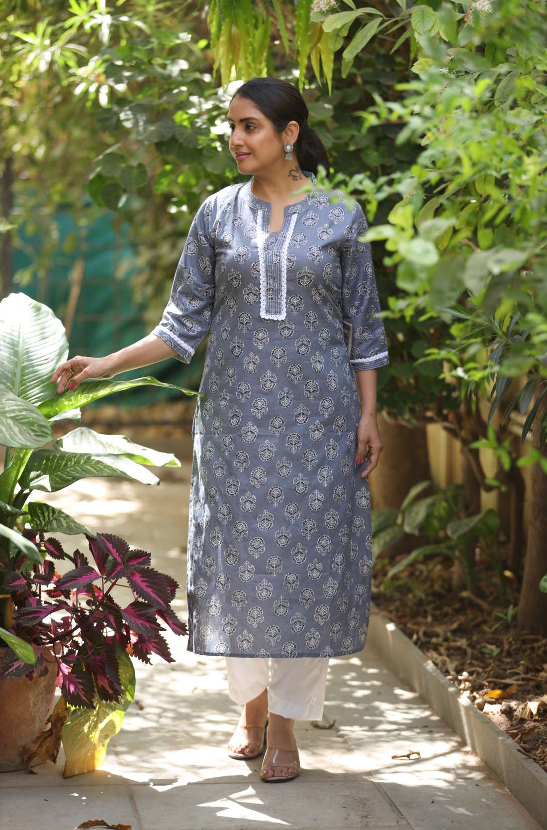 Grey Printed Cotton Straight Kurta – Styled Look
