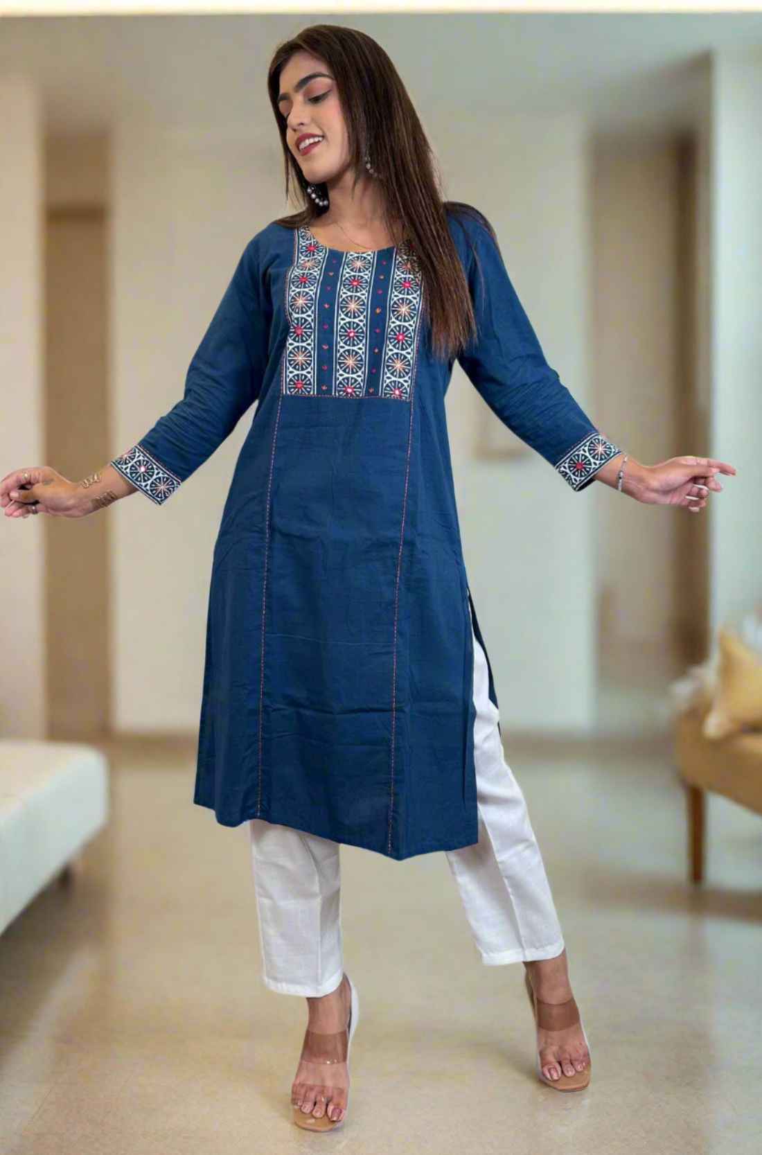 Front View – Pure cotton Indigo hand block print mirror work straight kurta