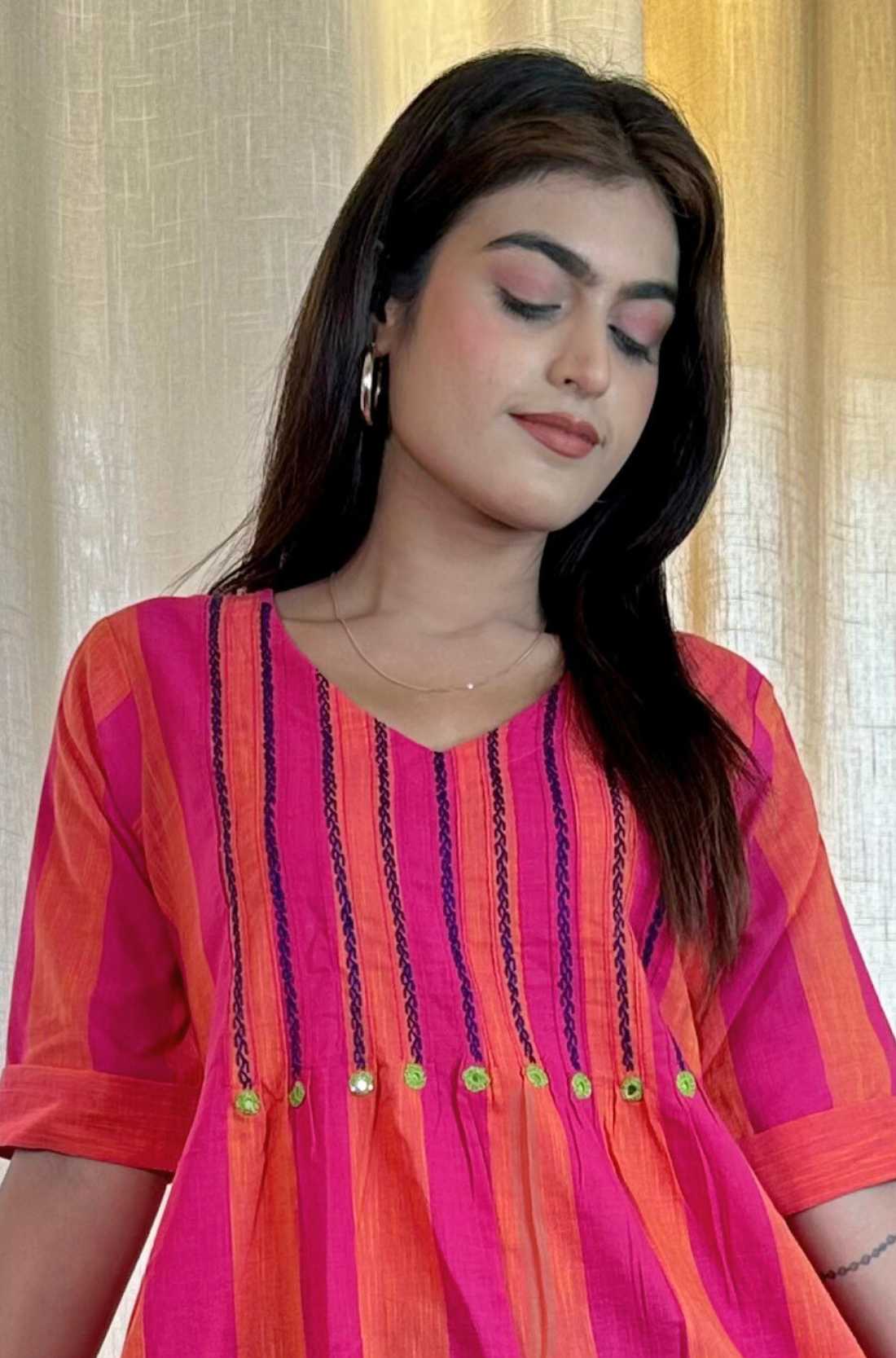 Pink Tunic with Mirror Handwork Detailing – Close-up