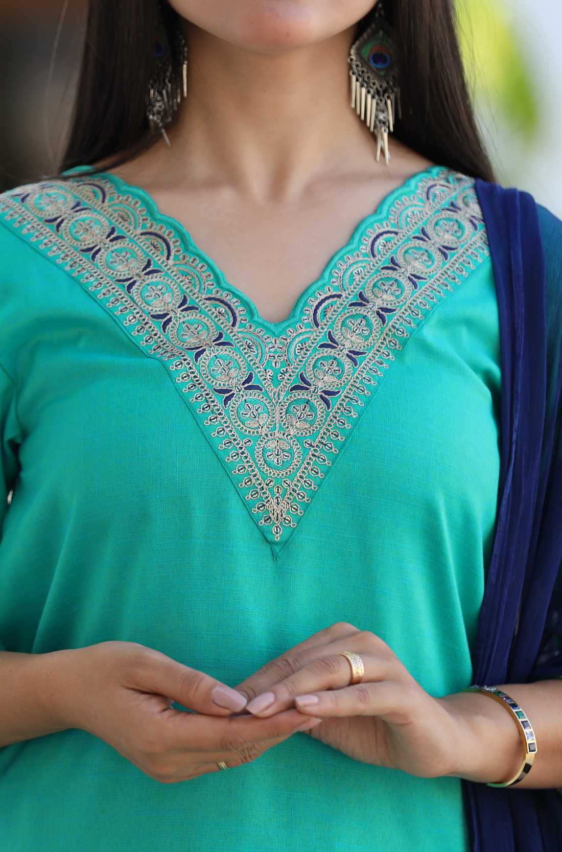 Rama green embroidered kurta set – Detailing view