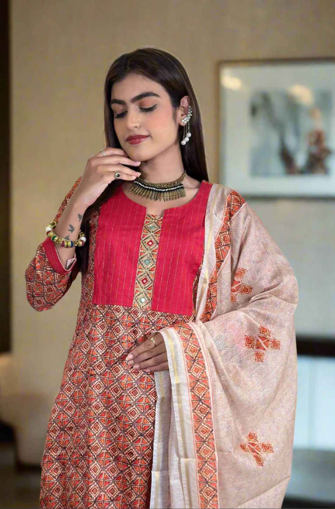 Close-up view – Pashmina Silk Kurta Set