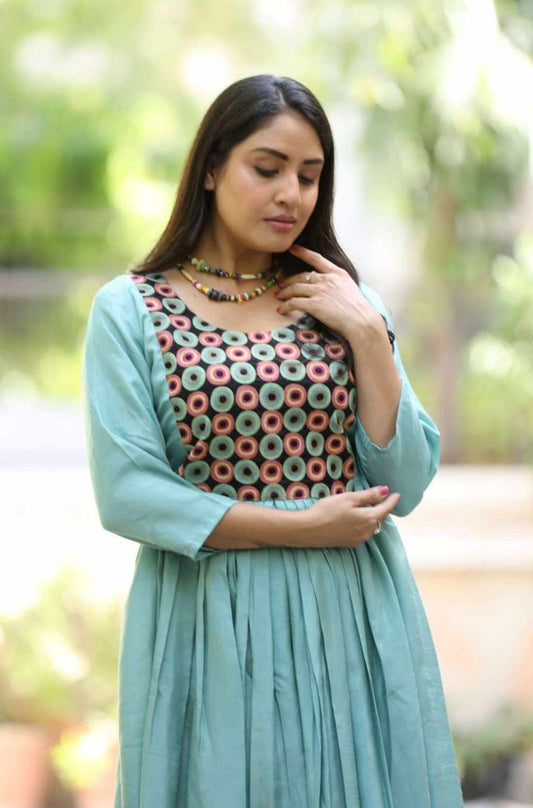 Hand Embroidery on Sea Green Kurti – Close-Up
