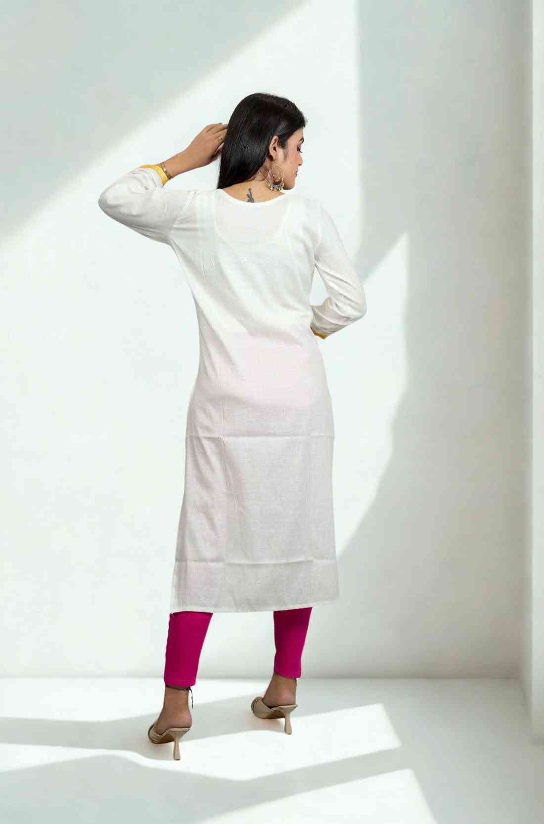 Off White Cotton Embroidered Straight Kurta – Back View